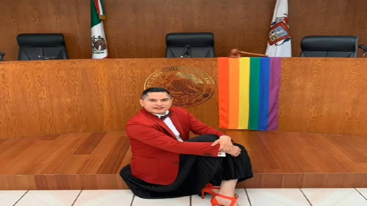 ¡El primere en América Latina! Magistrade rinde protesta en México y se vuelve viral