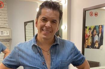 Raúl Sandoval de "La Academia", ahora vende papel higiénico debido a la pandemia