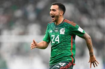 Luis Chávez no suelta su sueño de ir a Europa: “Hay algo con un equipo”