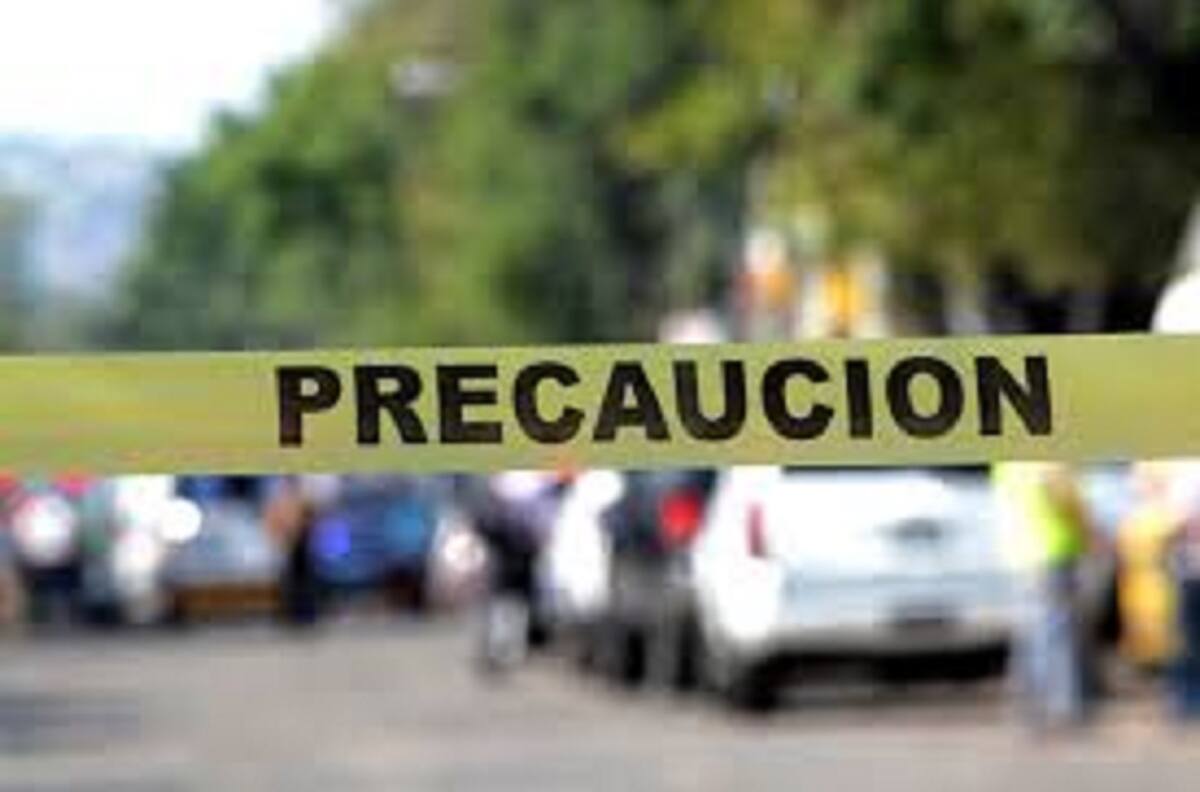 Hallan vehículo usado en la balacera de Zapopan a tres cuadras del cuerpo de un posible involucrado