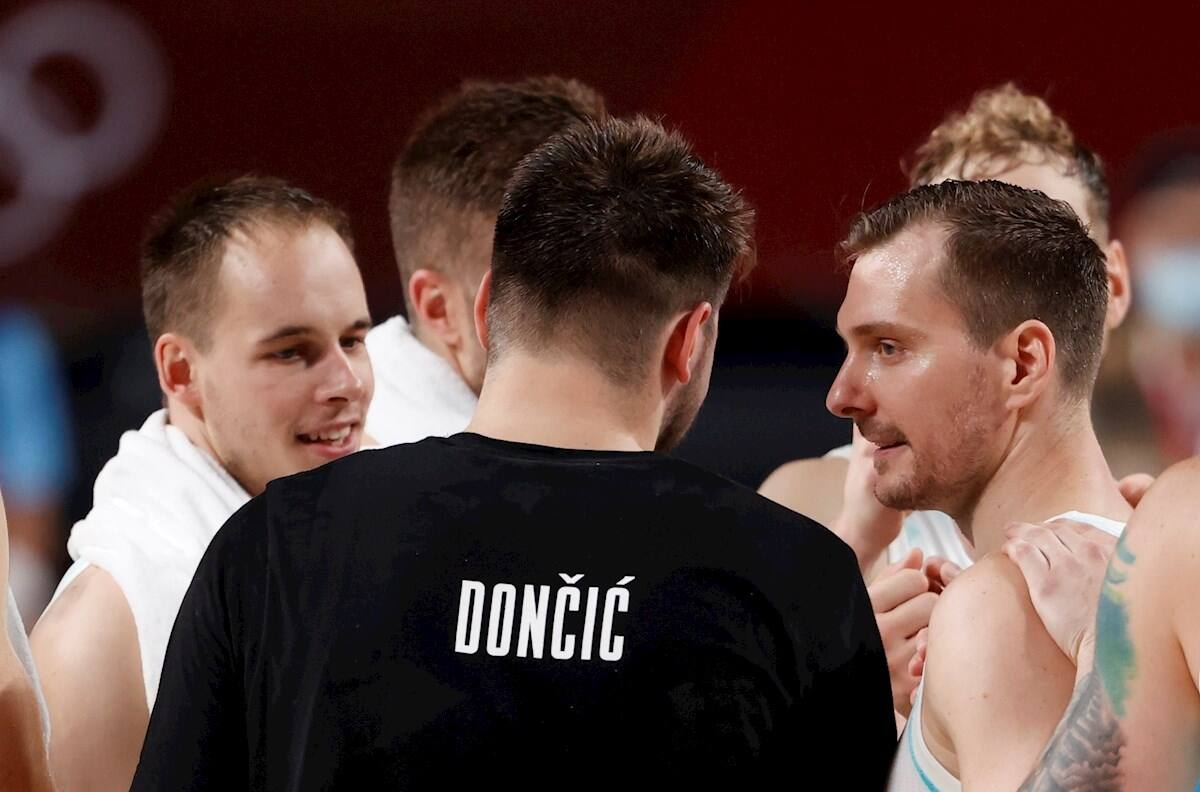 Luka Doncic y DeMar DeRozan recibieron "Jugador Más Valioso" de febrero