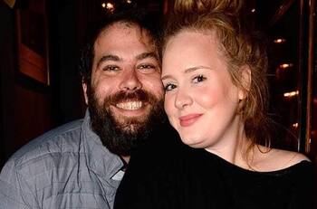 Adele confiesa que no fue feliz al lado de su exesposo Simon Konecki