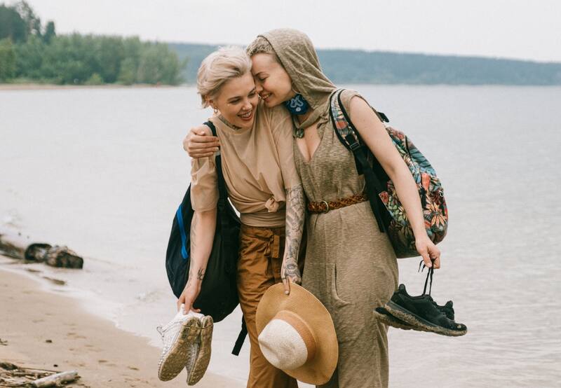 Existen diferentes tipos de relaciones de pareja. El tipo más saludable para cada uno depende de diversos factores | Foto: Befunky