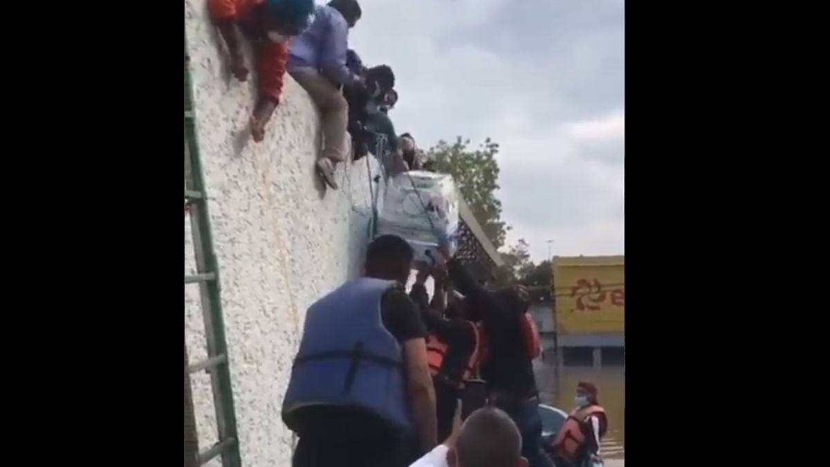 Video: Así fue el increíble rescate de un bebé en una incubadora del hospital del IMSS en Tula