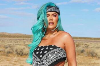 Fans de Colombia hacen llorar a Karol G: Aquí el motivo
