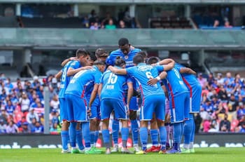 Llegó a Cruz Azul con la etiqueta de "crack", pero por su bajo rendimiento saldrá del equipo