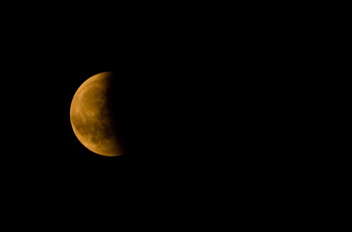 Luna Nueva en Acuario: Este es consejo que necesitas según tu signo del Zodiaco