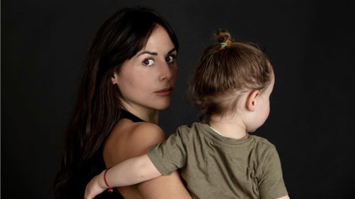 Zuria Vega apoya que su hijo quiera usar vestidos de princesa