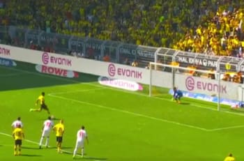 VIDEO | El penal que desperdició Borussia Dortmund y le puede costar el título de la Bundesliga
