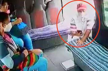 VIDEO VIRAL | Pasajero entrega celular falso y ladrón casi lo mata