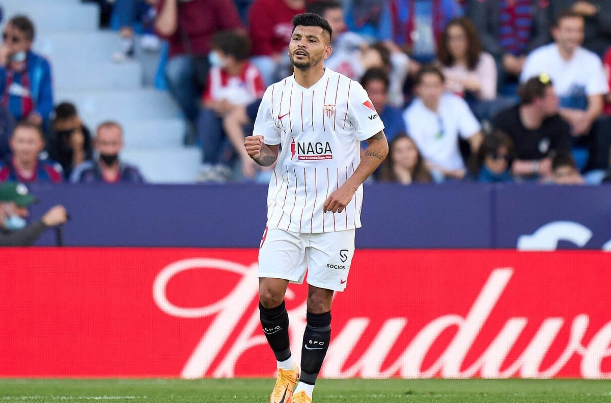 Video | Revive los goles del 'Tecatito' Corona en el partido entre Levante y Sevilla