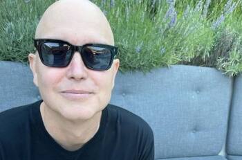 "Ha entrado en suficientes partes de mi cuerpo, estoy en la etapa IV", Mark Hoppus sobre su cáncer