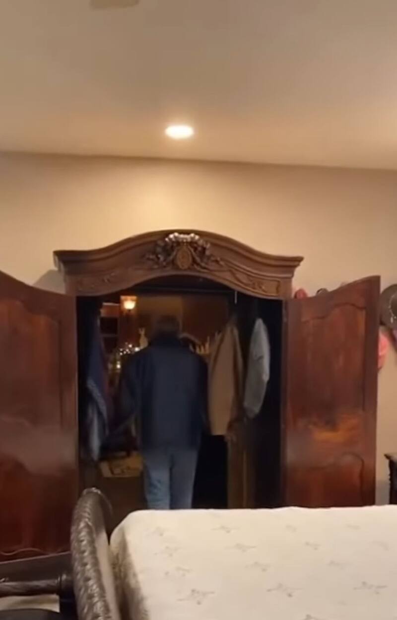 Parece el set de una película. Créditos: @chorradastiktok