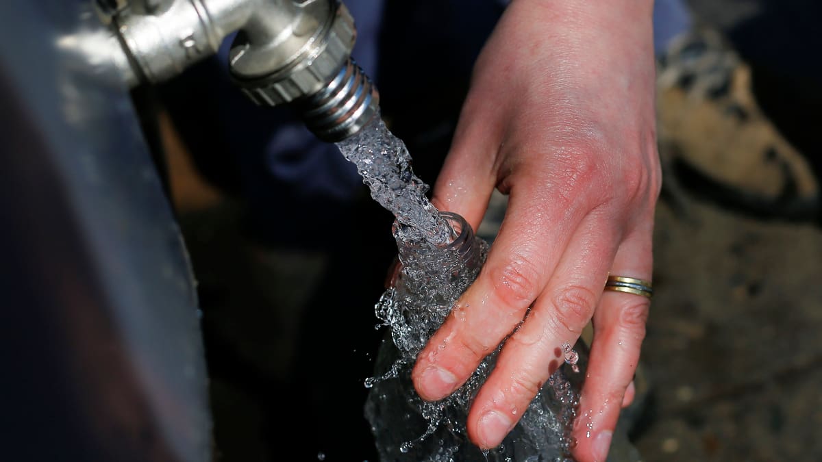 Esta multa deberás pagar si tiras agua este Sábado de Gloria