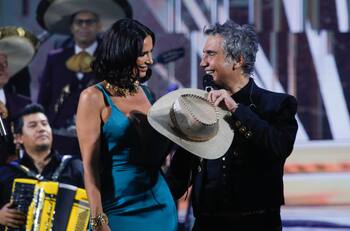 “Qué asco”: Las reacciones tras el pícaro comentario de Alejandro Fernández en el Festival de Viña 2023