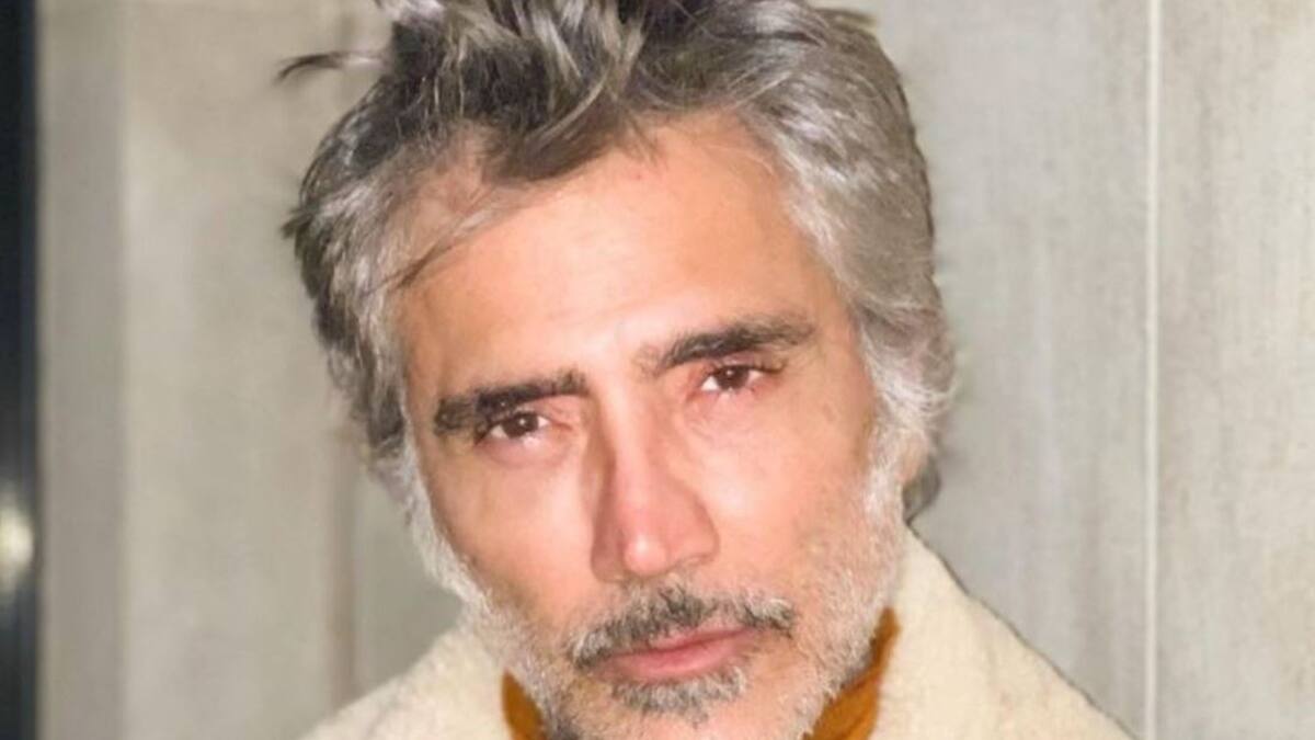 Alejandro Fernández y su novia Karla Laveaga presumen su amor en redes sociales