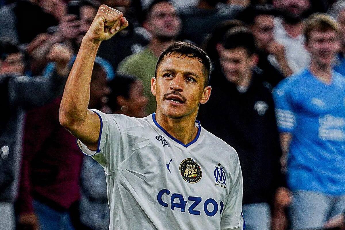 Alexis Sánchez deslumbró en Francia