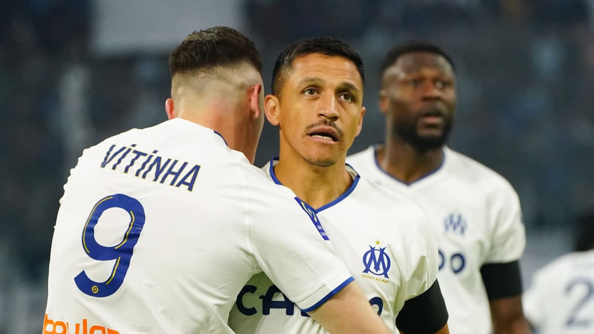 “¿Alexis Sánchez juega ping pong?”: Hinchas del Marsella furiosos por no incluir al chileno entre los mejores del año en la Ligue 1