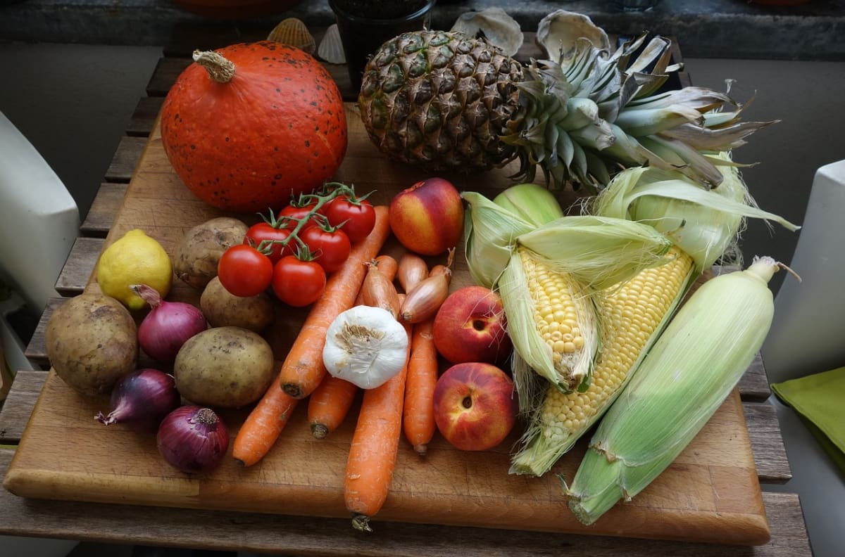 Estos alimentos aumentan la longevidad y son más sustentables, revela estudio de Harvard