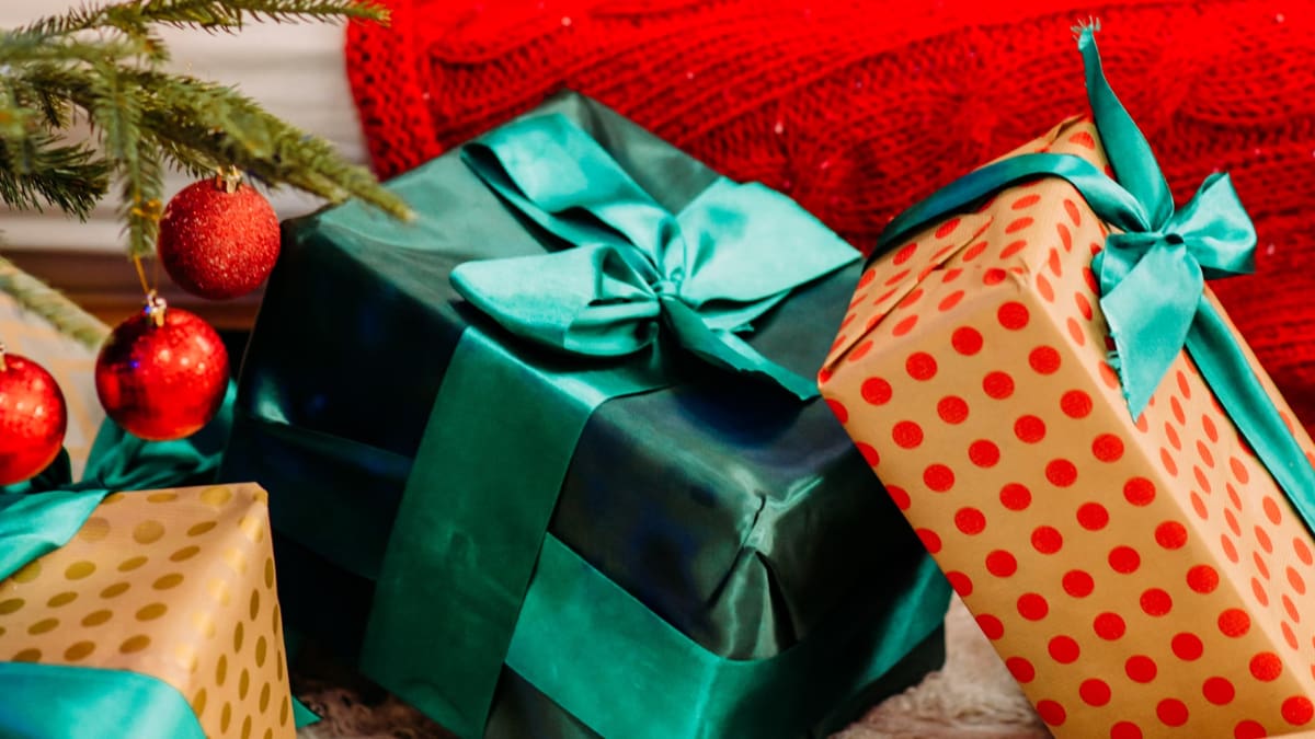 Las mejores páginas web y aplicaciones para jugar al amigo secreto esta Navidad