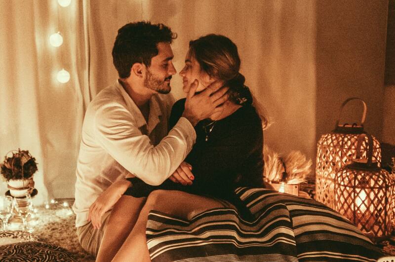 Estos 3 signos del zodiaco van a tener un día maravilloso y lleno de alegría en el amor | Foto: Befunky