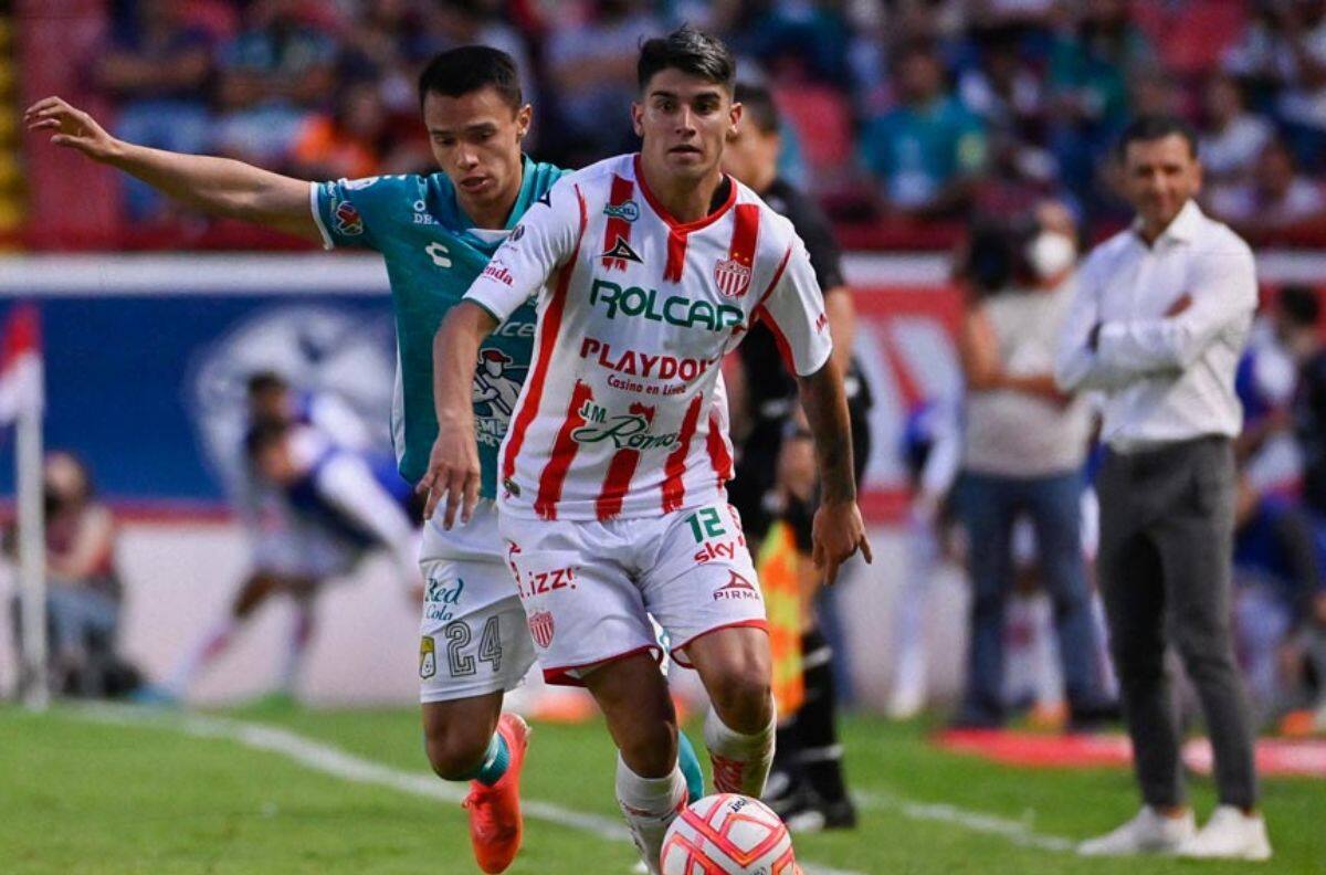 La verdadera razón por la que el chileno Ángelo Araos fue enviado a la Sub-20 de Necaxa