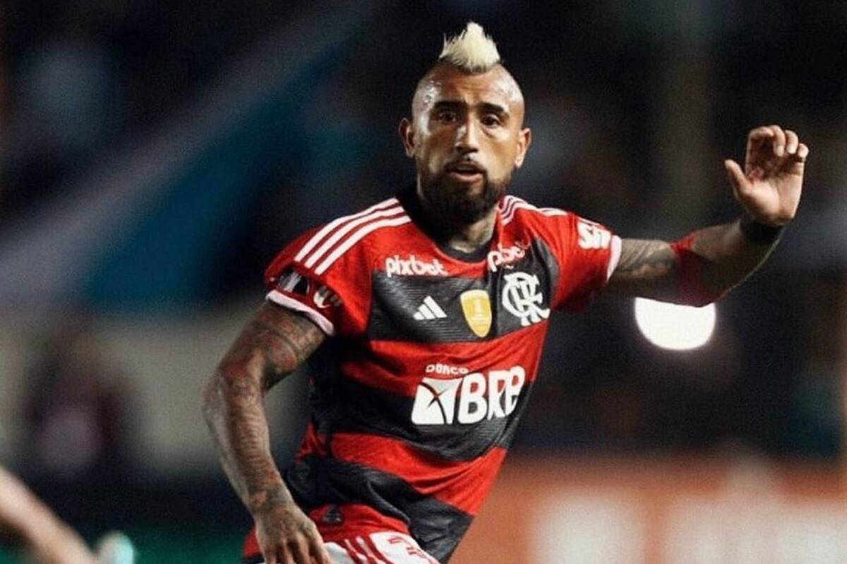 El volante chileno Arturo Vidal vive un complejo momento futbolístico en el Fla. (Foto: Flamengo)