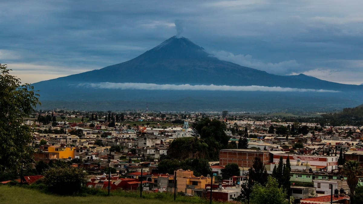 VIDEO | Cámaras de seguridad captan aullidos en volcán Popocatépetl