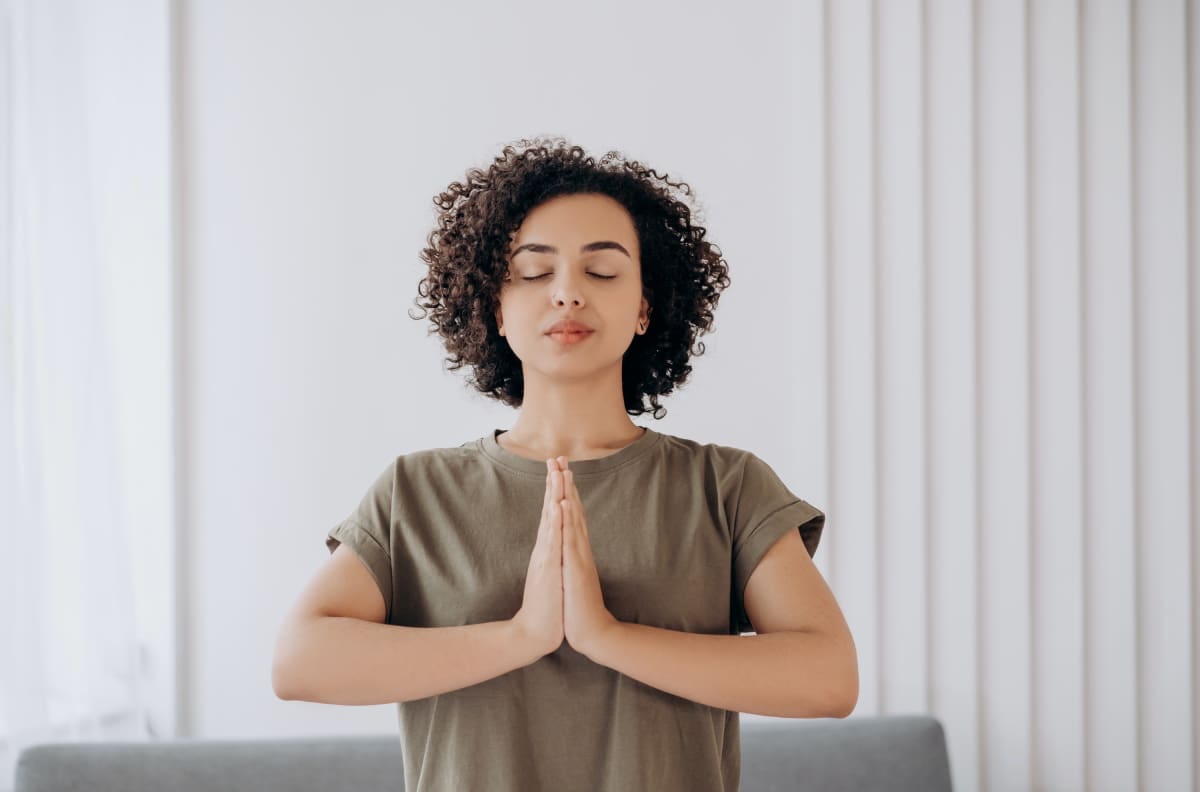 5 hábitos para deshacerte de la ansiedad y el exceso de pensamientos