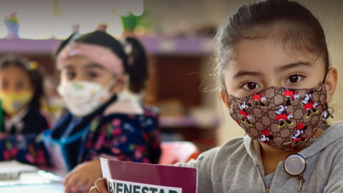 Beca de útiles escolares y uniformes en CDMX: Obtén hasta mil pesos para comprarlos