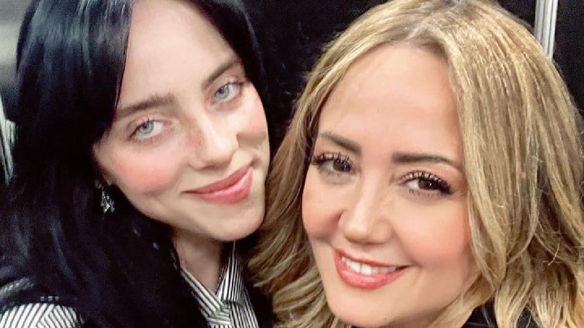 Billie Eilish con Andrea Legarreta y otros crossovers virales que parecen ser Photoshop, pero no lo son