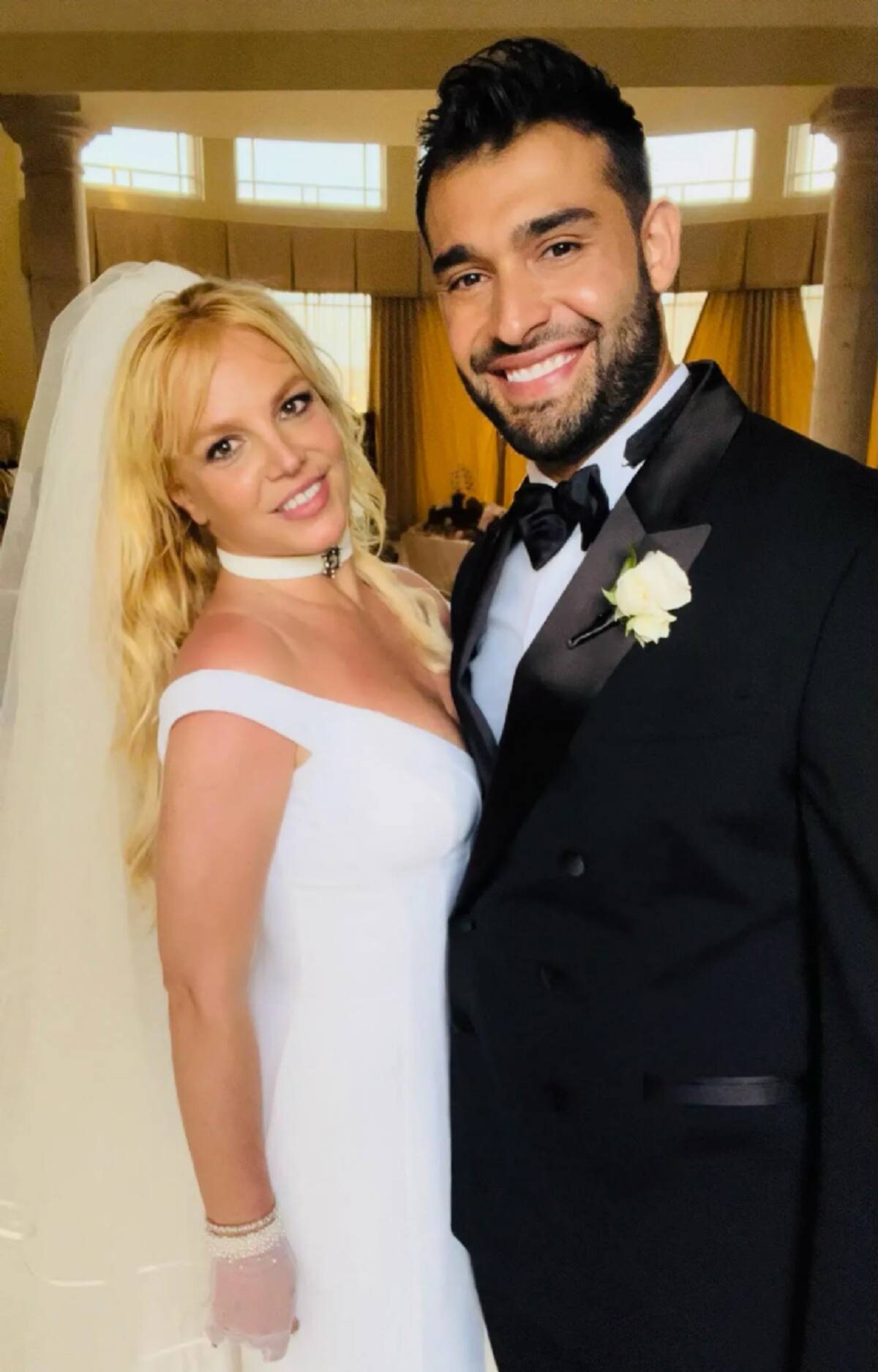 La pareja celebró su primer aniversario de bodas en junio pasado.