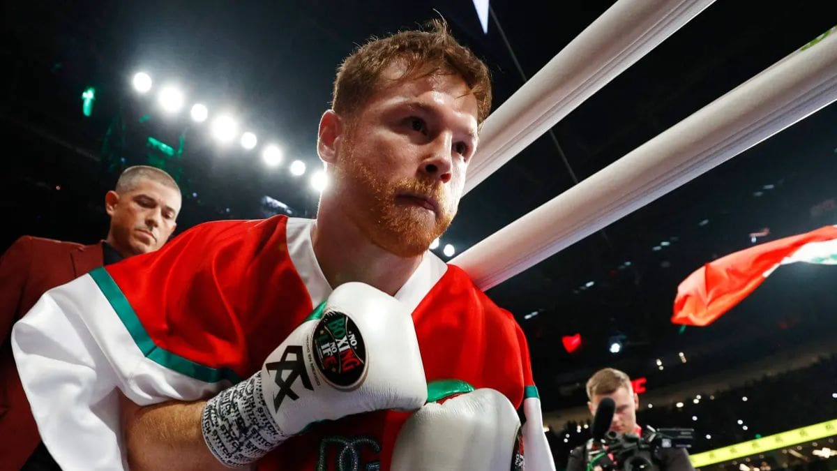 La excusa de Mauricio Sulaimán para no obligar a Canelo Álvarez a pelear con el ganador de Benavidez y Plant