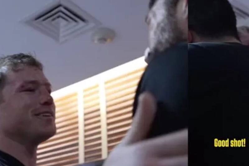 Canelo Álvarez se encontró en vestidores John Ryder. (Captura de video)