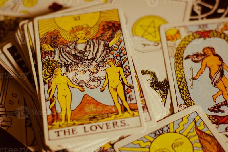 Descubre lo que el tarot quiere decirte este inicio de semana.