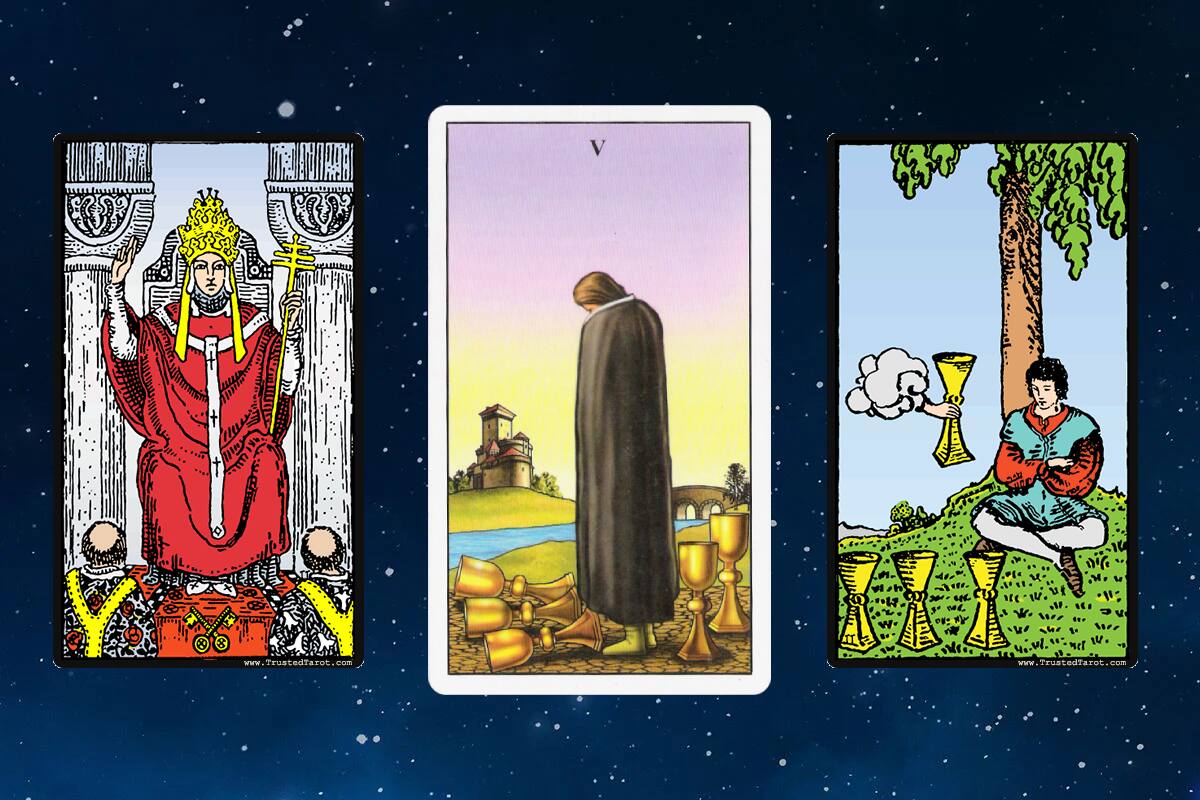 Cartas del tarot: El Hirofante, Cinco de Copas y Cuatro de Copas.