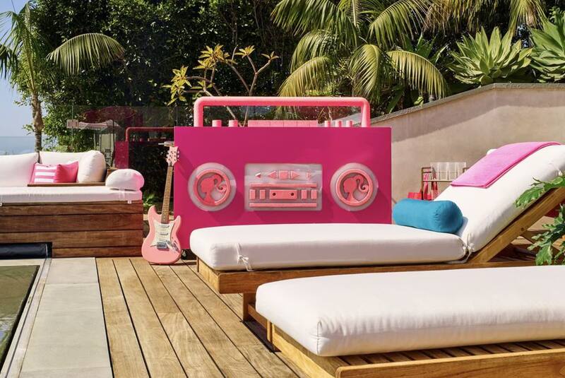 La propiedad está llena de detalles sobre la muñeca más famosa del mundo.