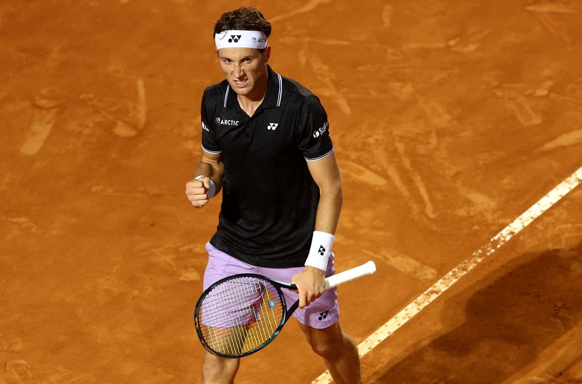 Casper Ruud aplasta a Zverev y se cita con Novak Djokovic en la final de Roland Garros