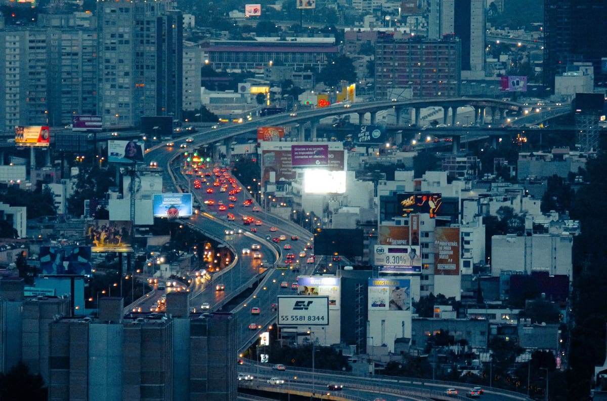 Hoy No Circula CDMX y Edomex: Qué vehículos no pueden transitar este 25 de abril
