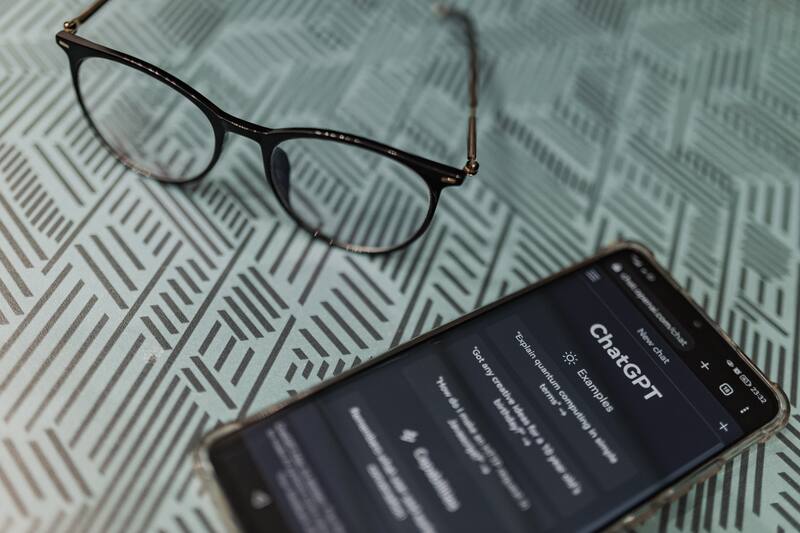 El ChatGPT ha recibido una serie de críticas debido a que no siempre es tan preciso con la entrega de información. Foto: Pexels.