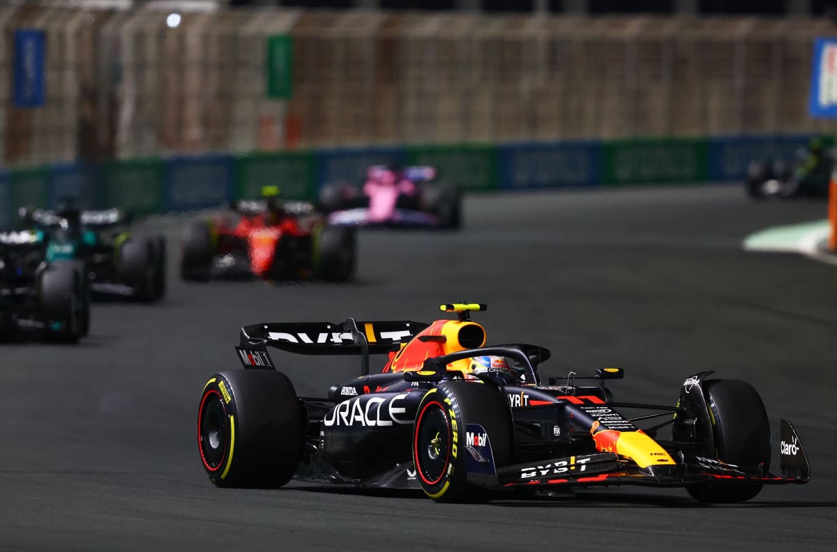 VIDEO | Así fue el momento de la victoria de Checo Pérez en el Gran Premio de Arabia Saudita