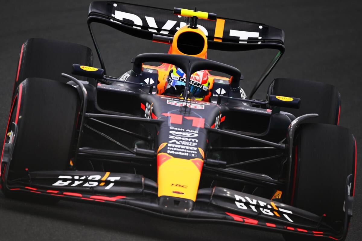 Checo Pérez se quedó con la "pole" del Gran Premio de Arabia Saudita 2023.
