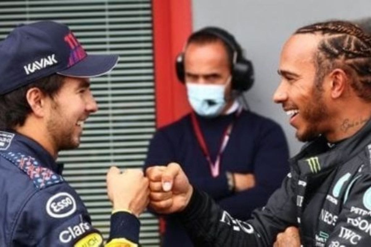 Lewis Hamilton quiere ver a Checo Pérez superar a Max Verstappen.