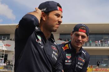 Ex piloto de F1 ve a Checo Pérez como una amenaza para Max Verstappen y grandes problemas para Red Bull