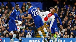 VIDEO | Salió en camilla y con oxígeno: La brutal patada en la cabeza que recibió jugador del Chelsea