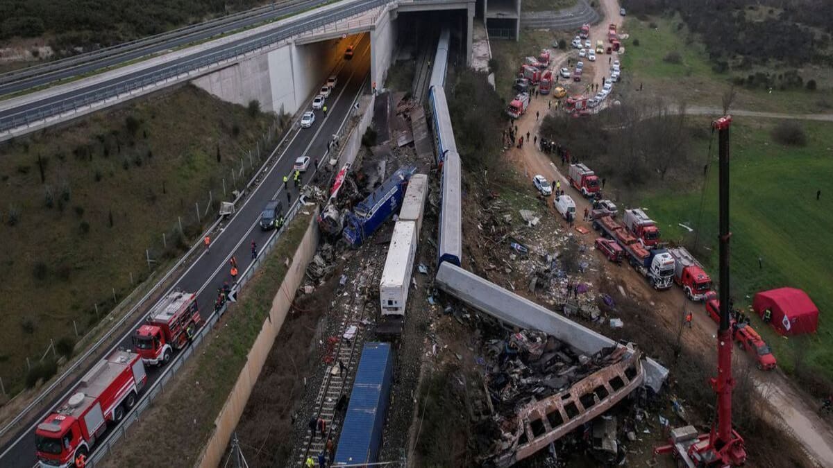 VIDEO | Choque entre trenes deja al menos 36 muertos en Grecia