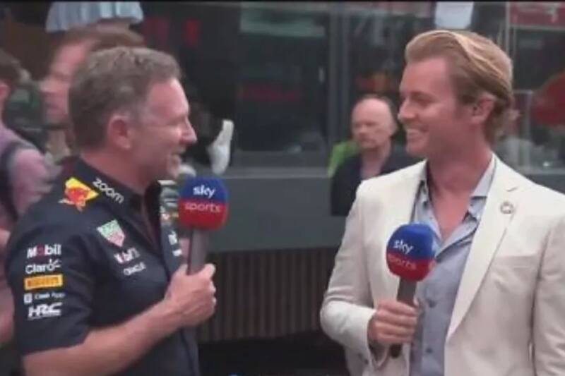 Christian Horner defendió a Checo Pérez de las críticas de Nico Rosberg. (Captura de video)