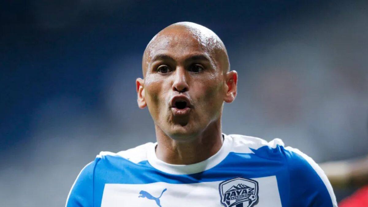 Desaparece el último equipo de Humberto ‘Chupete’ Suazo en México