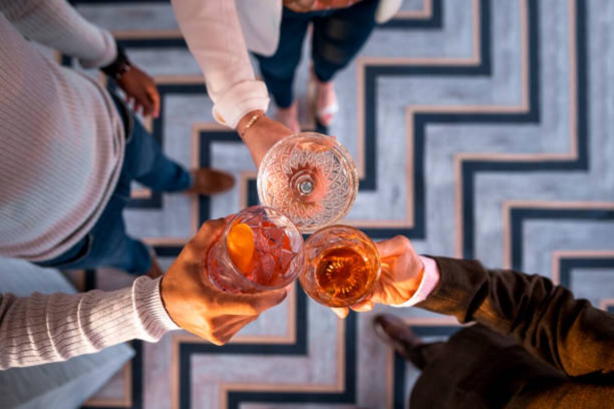 Conoce algunos cocteles para la época de calor.