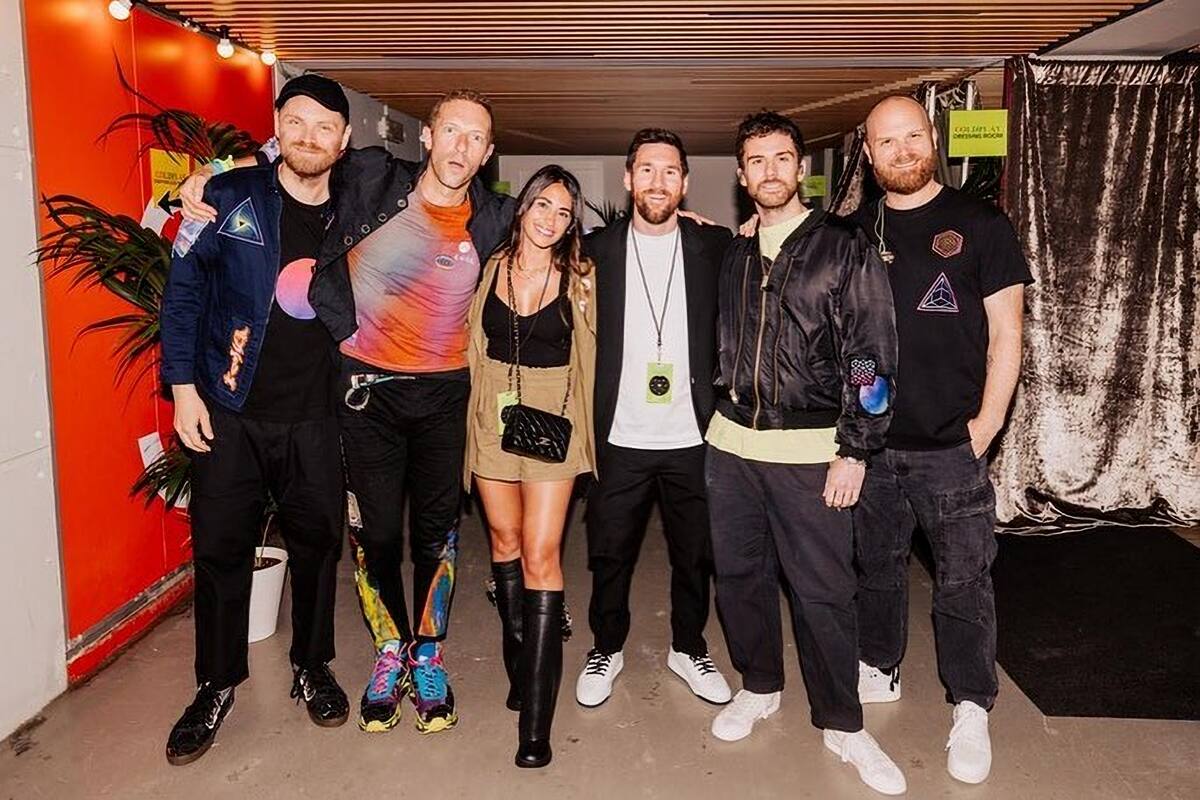 Lionel Messi asistió al concierto de la banda inglesa Coldplay en Montjuic